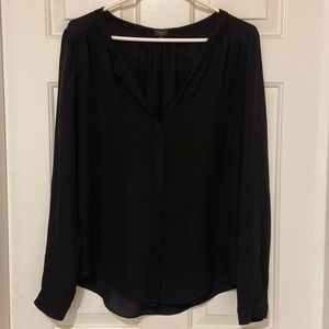 Aritzia Babaton Silk Blouse